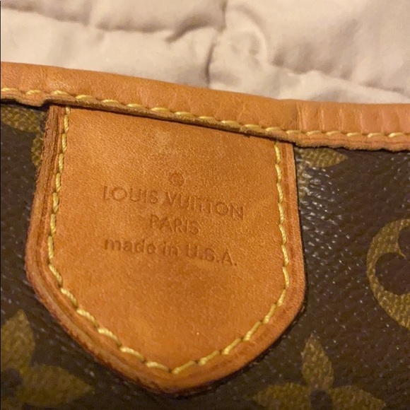 Authentic Louis Vuitton - Picture 2 of 8